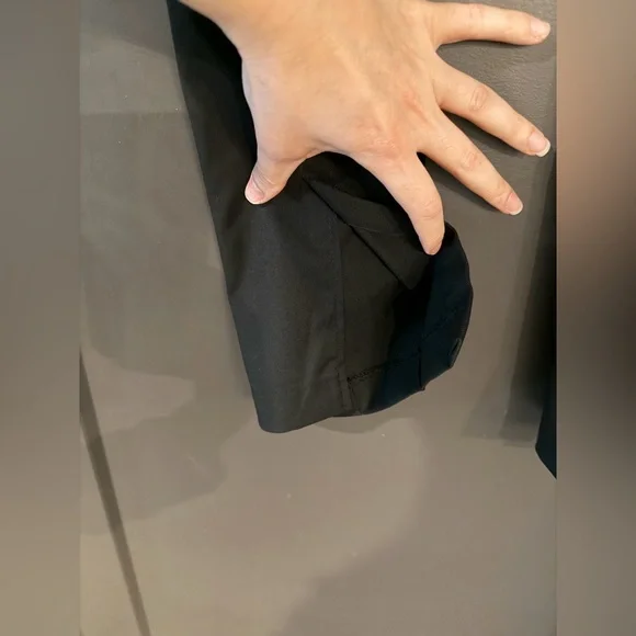 NWT H&M Black Tailored Women's Trousers size 2 - Picture 2 of 5